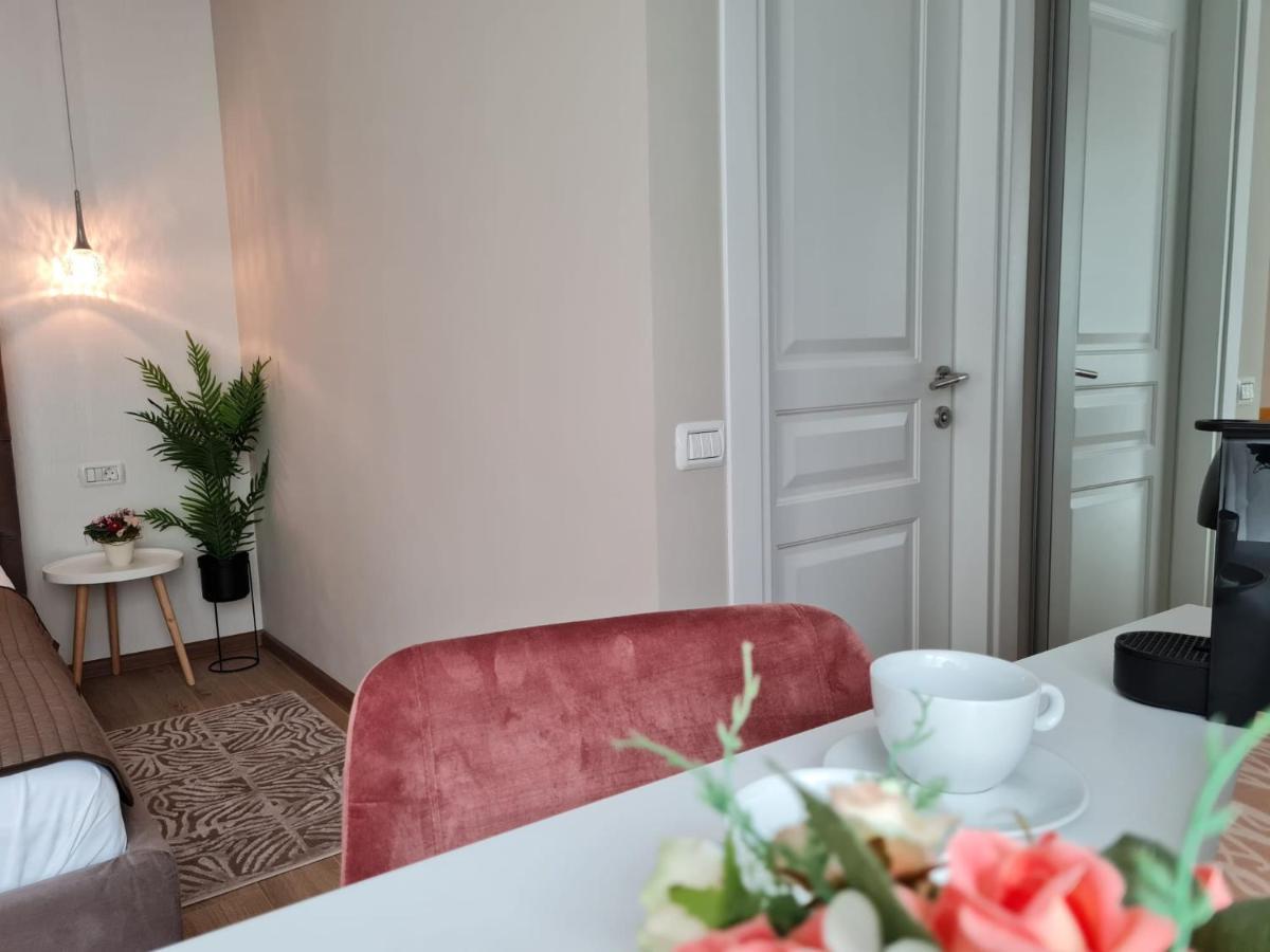 Vila Mrv Constanţa Esterno foto